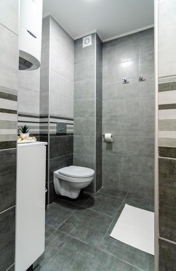 Apartman Mdb Lux スボティツァ エクステリア 写真