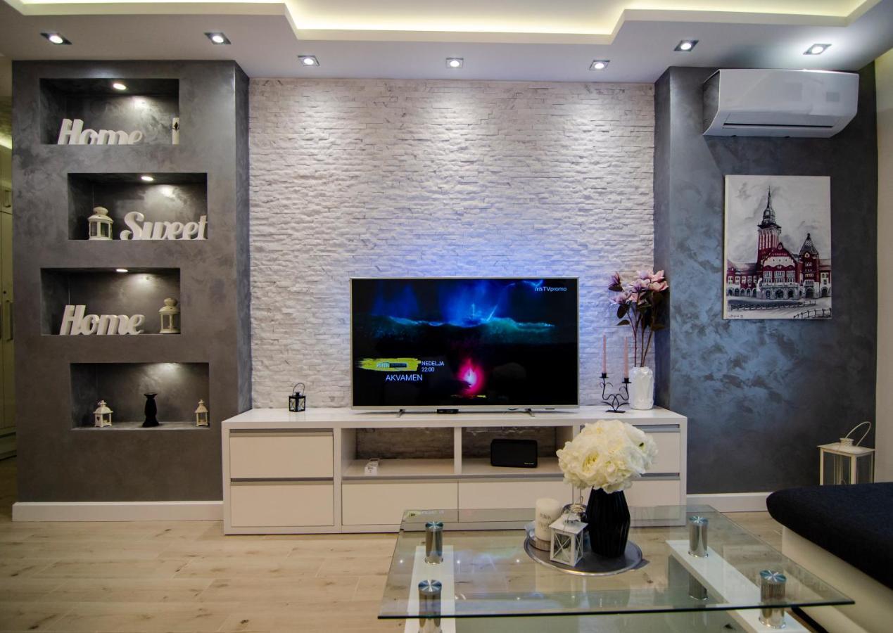 Apartman Mdb Lux スボティツァ エクステリア 写真